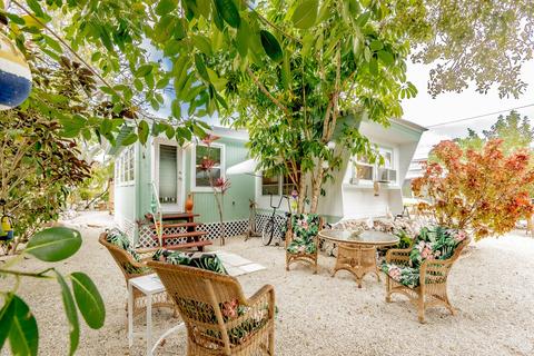 31149 Avenue E, Big Pine Key, FL 33043 photo 3