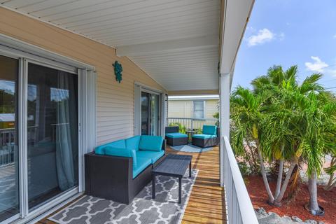 31233 Avenue D, Big Pine Key, FL 33043 photo 3