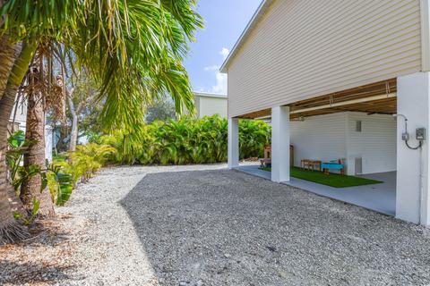 31233 Avenue D, Big Pine Key, FL 33043 photo 9