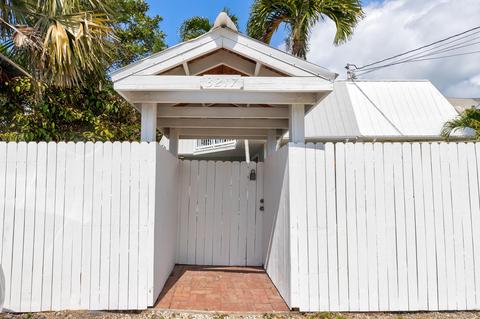 3217 Eagle Ave, Key West, FL 33040 photo 1