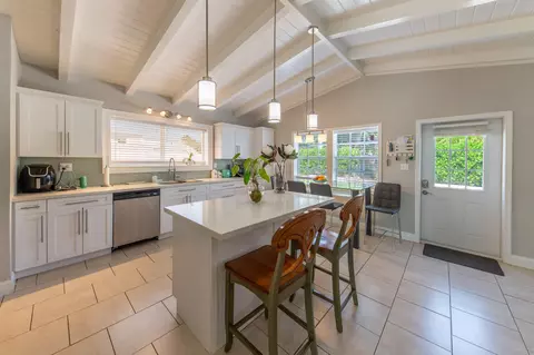 25052 Palm Ln, Summerland Key, FL 33042