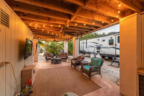 52 Lobstertail Rd, Big Pine Key, FL 33043 photo 3
