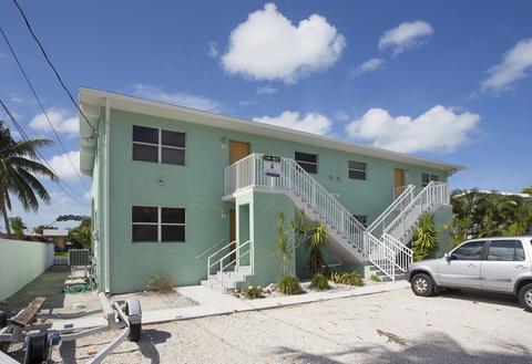 16 Aquamarine Dr #4, Key West, FL 33040