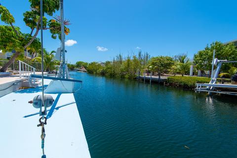 29556 Flying Cloud Ave, Big Pine Key, FL 33043 photo 2