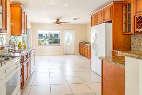 29556 Flying Cloud Ave, Big Pine Key, FL 33043 photo 9