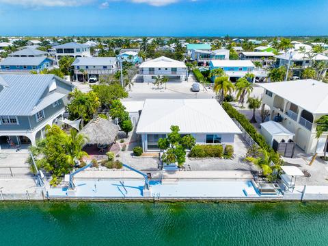 29556 Flying Cloud Ave, Big Pine Key, FL 33043