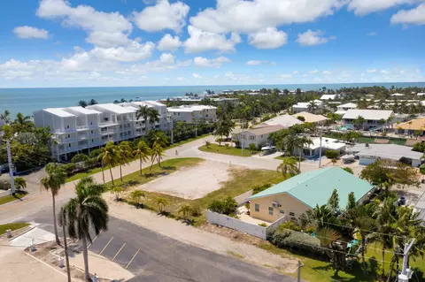 000000 8th St, Key Colony, FL 33051 photo 8