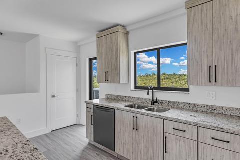 400 101 St #B, Marathon, FL 33050 photo 16