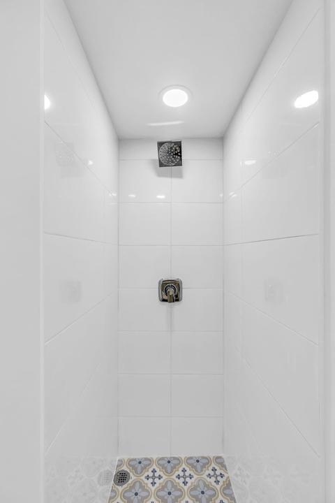 400 101 St #B, Marathon, FL 33050 photo 18