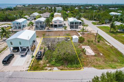 E Avenue, Big Pine Key, FL 33043