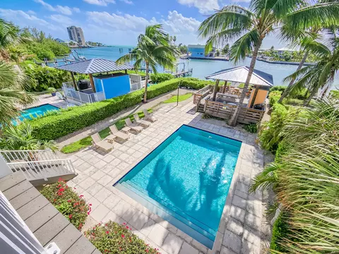 238 Pescayo Ave, Marathon, FL 33050