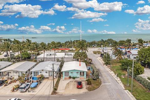 16 Clara Blvd #KEY colony, Key Colony Beach, FL 33051 photo 1