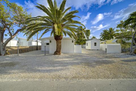 355 Vaca Rd, Key Largo, FL 33037 photo 2