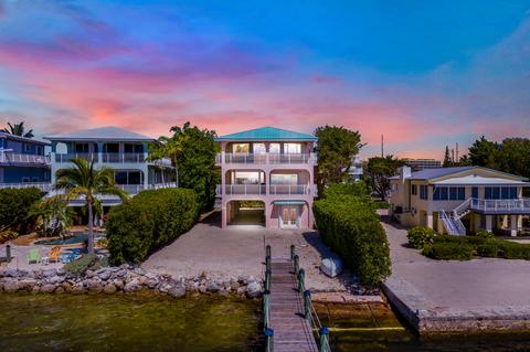 155 Atlantic Circle Dr, Tavernier, FL 33070