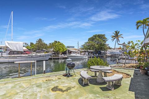 946 27th, Marathon, FL 33050 photo 7