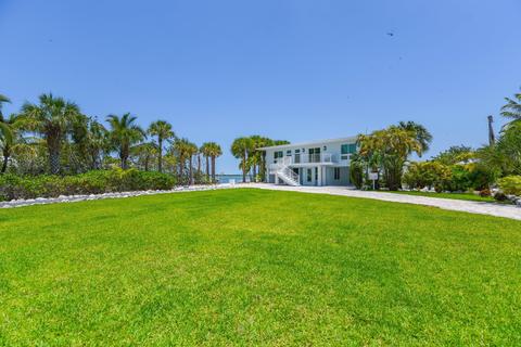 661 Sugarloaf Blvd, Sugarloaf Key, FL 33042