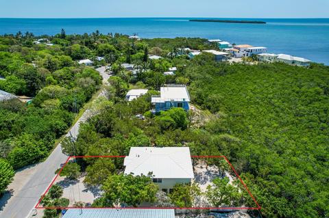 262 Lincoln Ave, Key Largo, FL 33037