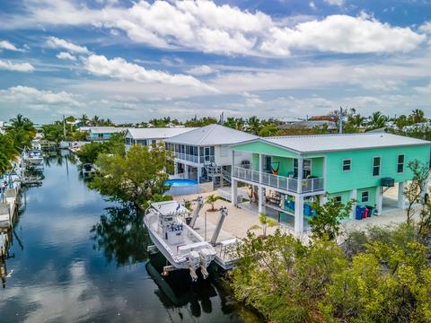 22921 Blackbeard Ln, Cudjoe Key, FL 33042