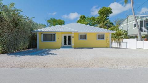110 Marina Ave, Key Largo, FL 33037