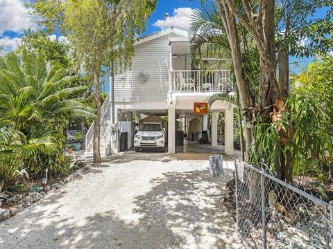 133 E Silver Palm Ave, Tavernier, FL 33070
