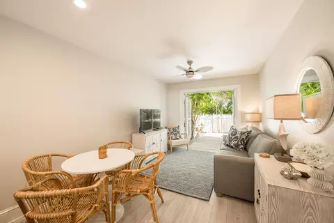 204 Southard St #6, Key West, FL 33040