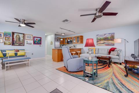 370 E Ocean Dr, Key Colony, FL 33051 photo 4