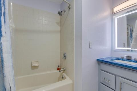 370 E Ocean Dr, Key Colony, FL 33051 photo 17