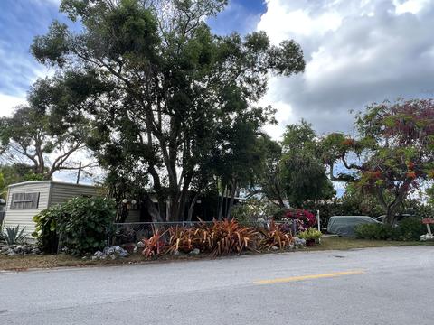 702 Largo Rd, Key Largo, FL 33037 photo 2