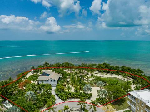 111 Windy Point Cir, Marathon, FL 33050