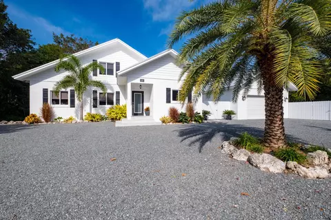 158 Orlando Dr, Tavernier, FL 33070