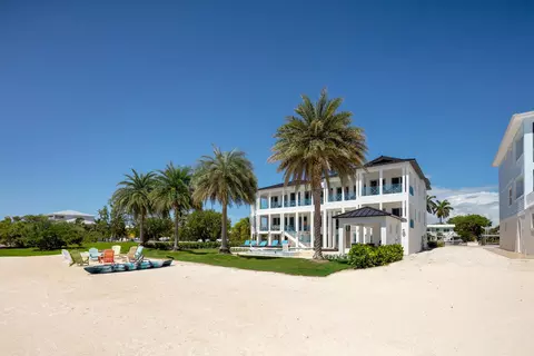 124 Sunrise Dr, Marathon, FL 33050