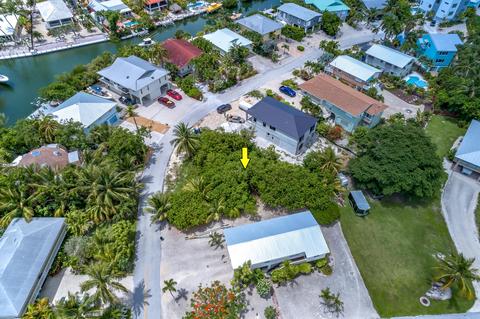 Camino Real Street, Marathon, FL 33050