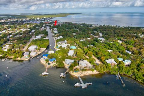 27 Blue Runner St, Key Largo, FL 33037
