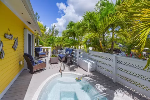 29529 Big Pine St, Big Pine Key, FL 33043 photo 2