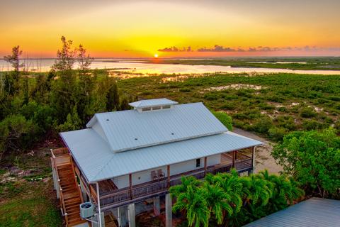 18954 Acosta Trl, Sugarloaf Key, FL 33042