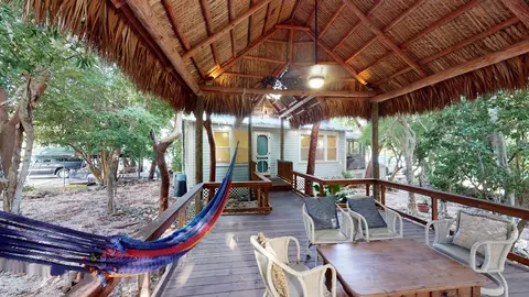 181 Lowe St, Tavernier, FL 33070