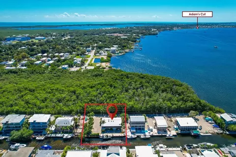 52 S Blackwater Ln, Key Largo, FL 33037