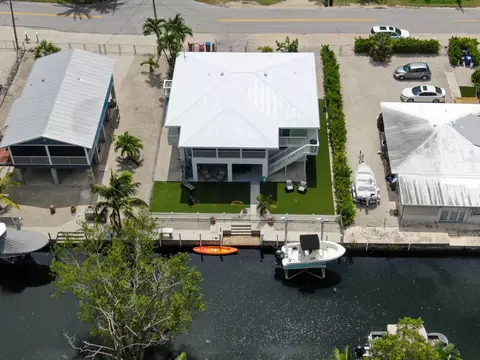 1557 Fern Ave, Big Pine Key, FL 33043
