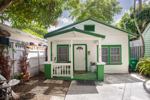 917 Center St, Key West, FL 33040