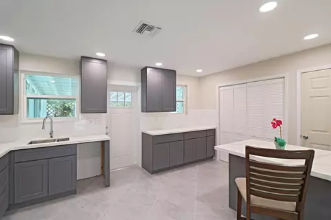 32 Transylvania Ave, Key Largo, FL 33037 photo 7
