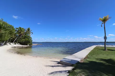 32 Transylvania Ave, Key Largo, FL 33037 photo 17