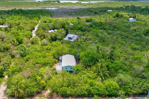 21702 Asturias Rd, Cudjoe Key, FL 33042