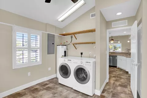 2137 Yellowtail Dr, Marathon, FL 33050 photo 28