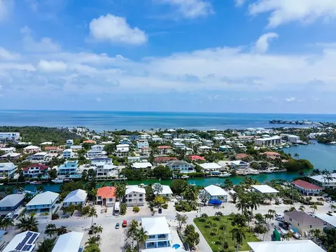 846 E Copa D Oro, Marathon, FL 33050 photo 62