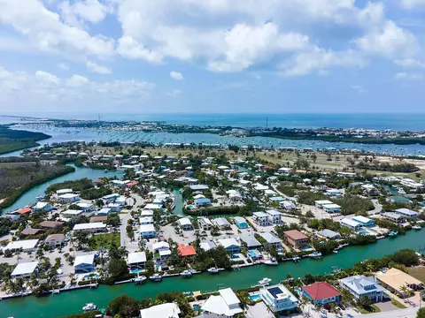 846 E Copa D Oro, Marathon, FL 33050 photo 64