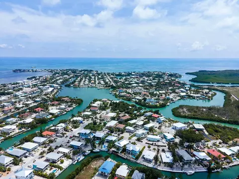 846 E Copa D Oro, Marathon, FL 33050 photo 61