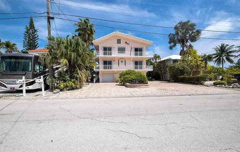 846 E Copa D Oro, Marathon, FL 33050 photo 68