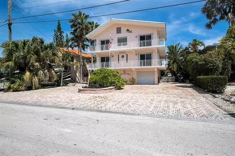 846 E Copa D Oro, Marathon, FL 33050 photo 66