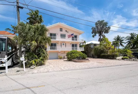 846 E Copa D Oro, Marathon, FL 33050 photo 7