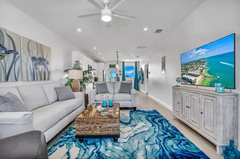 501 E Ocean Dr #22, Key Colony, FL 33051 photo 4
